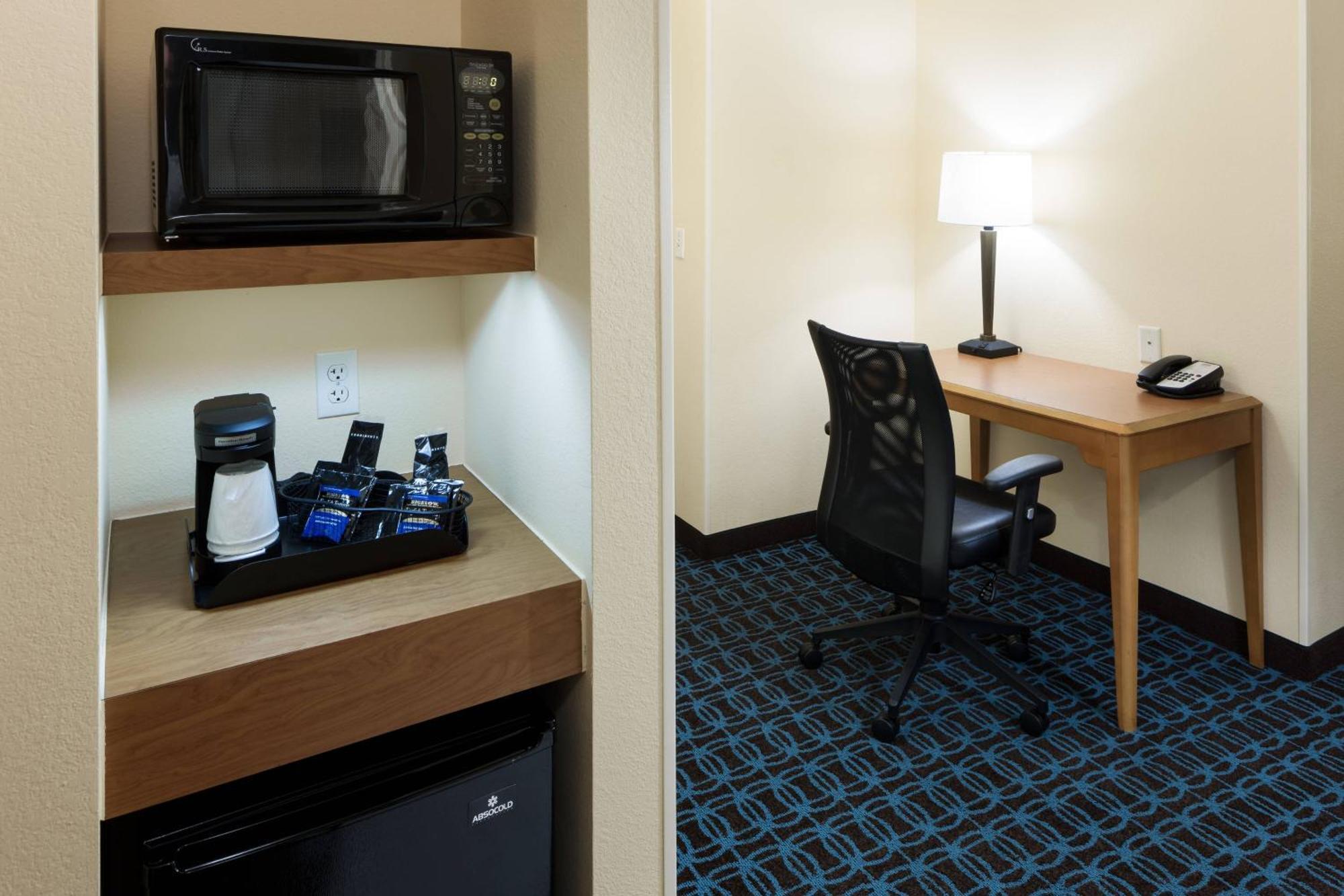 Fairfield By Marriott Ruston Hotell Exteriör bild